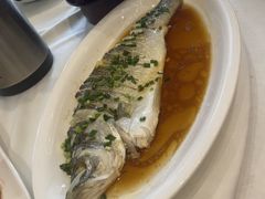 -沪华海鲜大酒楼(南汇店)