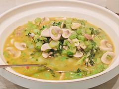 手捏蘑菇菜-芳·宴江南(范家路店)