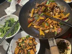 -富正毅三下锅·湘西韵味(天门山索道店)