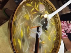 iphone_upload_pic-桥香园云南过桥米线(金马碧鸡店)