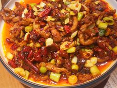 -野山舂·贵州现舂酸汤火锅(鸿通城店)