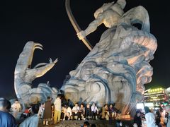 -巴陵广场