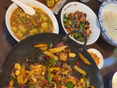 -富正毅三下锅(体育馆店)