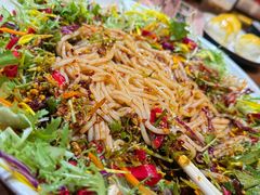 -老滇山寨•云南特色菜•地方菜•民族风情歌舞表演(金碧店)