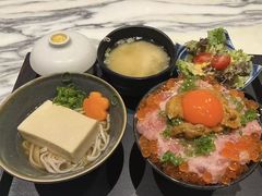 -家贺屋刺身寿司专门店