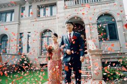 -伯瓷皇后婚纱艺术空间