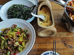 -老唐三下锅 ·张家界地标美食(溪布街店)