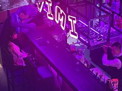 -vimi便利店酒吧