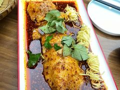 -有红鸡毛店·川菜(建设路店)