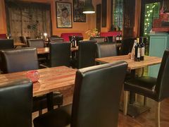 -SISTERS BAR RESTAURANT川意酒馆(嘉善老市H楼店)