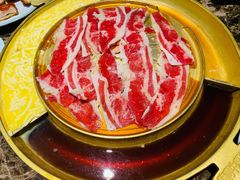 芝士锅底-猪啊牛呀羊啊铜盘烤肉(正大广场店)