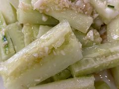 蒜泥拍黄瓜-胖子饭店(兴学弄店)