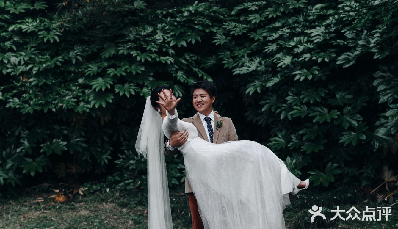 ♛{日系电影感}🌿又甜又高级，小众婚纱照