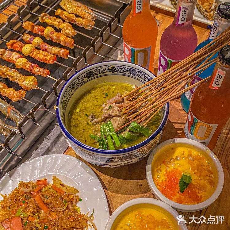 爆汁的肉串|不远千里也要吃一次的羔羊肉