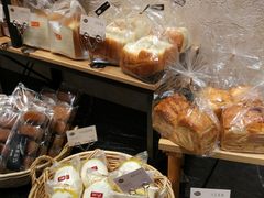 -皇冠幸福里动物奶油生日蛋糕(丹水池店)