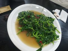 -曾氏肥肠馆(凯瑞雅居店)