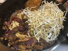 -胡须佬鸡煲四季火锅店(石厦西村直营店)