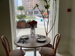 靠窗位-小满Grainkitchen(滨江商业广场店)