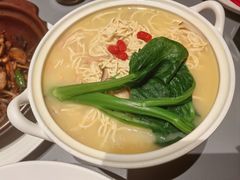 -桂满陇·手作小笼包&江南叫花鸡(中山公园店)