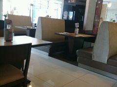 -必胜客(WOW南雄店)