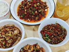 -笨罗卜浏阳菜馆(太平街店)