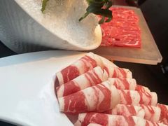 -海上明月海鲜火锅 鲜切牛肉