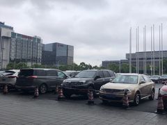 -东浩兰生上海世博展览馆