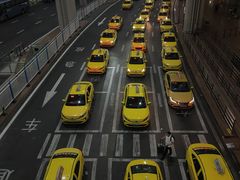 -张鸭子重庆特产卤味小吃(未来国际店)