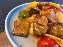 香蒜一口雪花牛肉粒-源·新派中西餐厅(青蓝山美食一条街店)