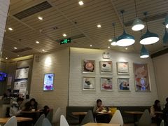 大堂-满记甜品(荟聚购物中心店)