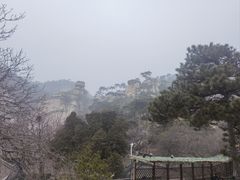 -医巫闾山