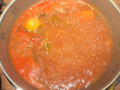 -野山舂·贵州现舂酸汤火锅(鸿通城店)