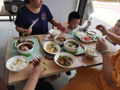 -老乡鸡(武汉中南梅苑小区地铁站店)