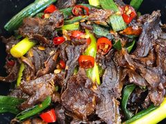 红皮蒜香腊牛肉-老湘亲·品鉴湘菜(湖里店)