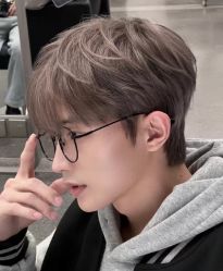 -尤司男士国潮理发馆