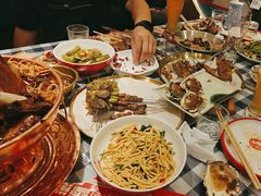 -雪熊哈尔滨烧烤·精酿啤酒·砂锅(中央胜境店)