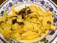 -蒙自源小锅米线(金佰利店)