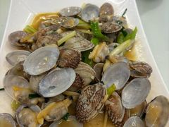 -四川小胡子海鲜(丁村万人海鲜广场店)