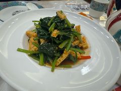 -汗腾格里·风味餐厅(新疆驻京办店)