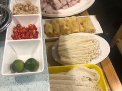 -烹然四季椰子鸡火锅(团结湖总店)