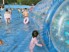 -欢乐水魔方水世界