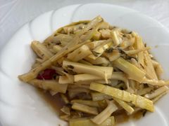 -天乐农家鱼头王(天目湖店)