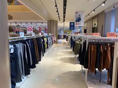 -BIGOFFS 超级折扣(仁恒伊势丹店)