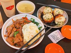 -白玉兰食品(汇联商厦店)