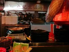 -鲜入围煮花胶鸡海鲜火锅