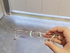 -罗伯特眼镜·蔡司官方授权(前海桂湾店)