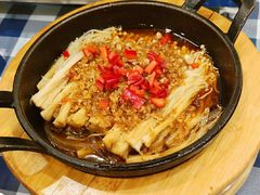 -雪熊哈尔滨烧烤·精酿啤酒·砂锅(中央胜境店)