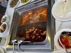-捞九门海鲜牛肉自助火锅(廉江店)