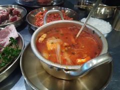 泡菜肥牛汤-本炙炭烤·蒲烧活鳗料理店(金沙洲店)