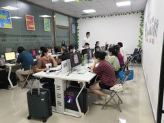 -深圳市龙岗区宝龙科技城实验学校